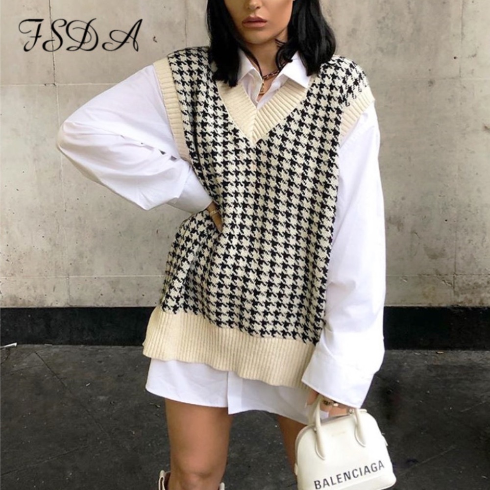 Houndstooth sweater Vest
